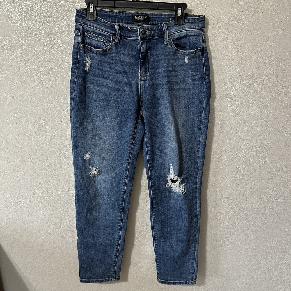 Judy Blue Jeans Size 9/29 Slim Fit Distressed Light Medium Wash Tapered Leg